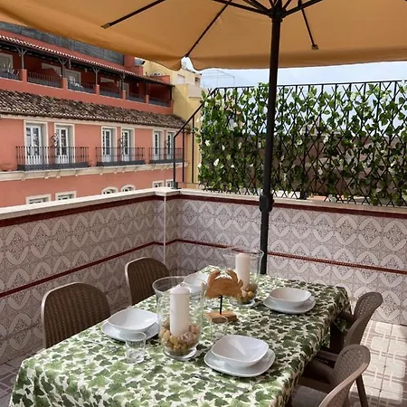 Carreteria 5 * Málaga