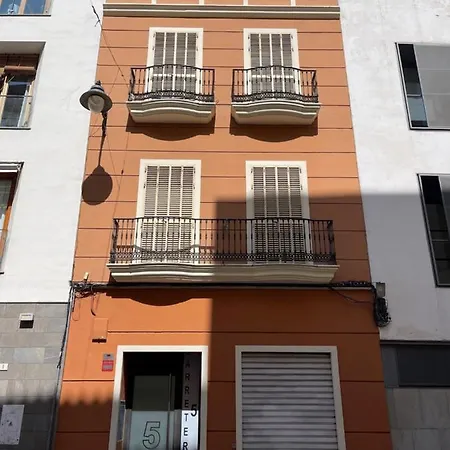 Apartment Carreteria 5 *