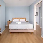 Carreteria 5 Apartment *