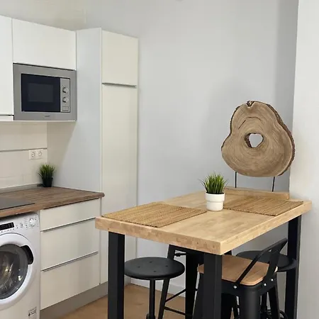 Carreteria 5 Apartment Malaga