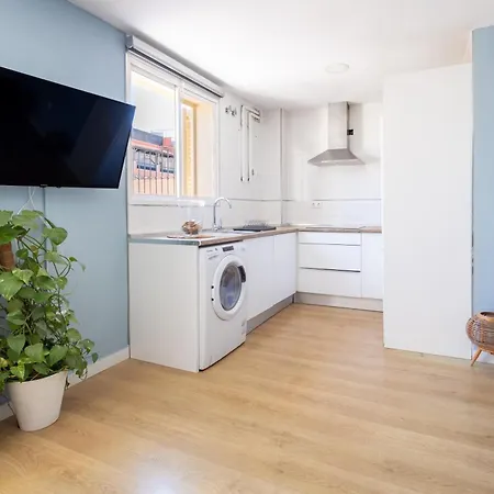Carreteria 5 Apartment *