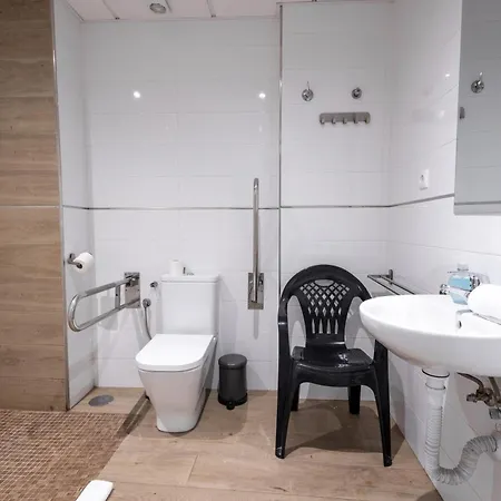 Apartment Carreteria 5 *