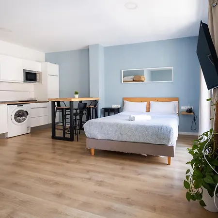 Carreteria 5 * Malaga